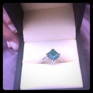 Emerald white gold ring size 7.5
